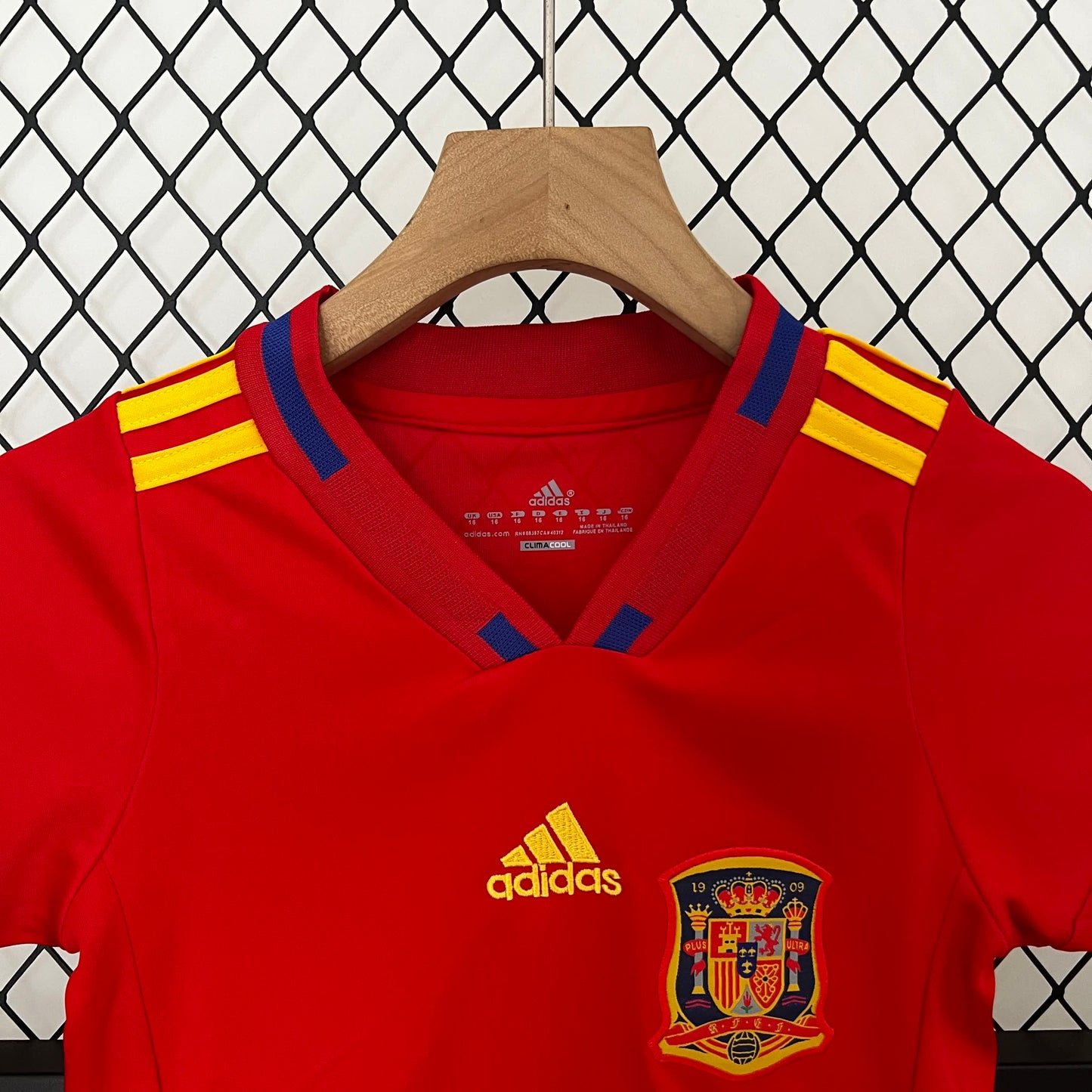 Kit Criança Espanha Principal 2010