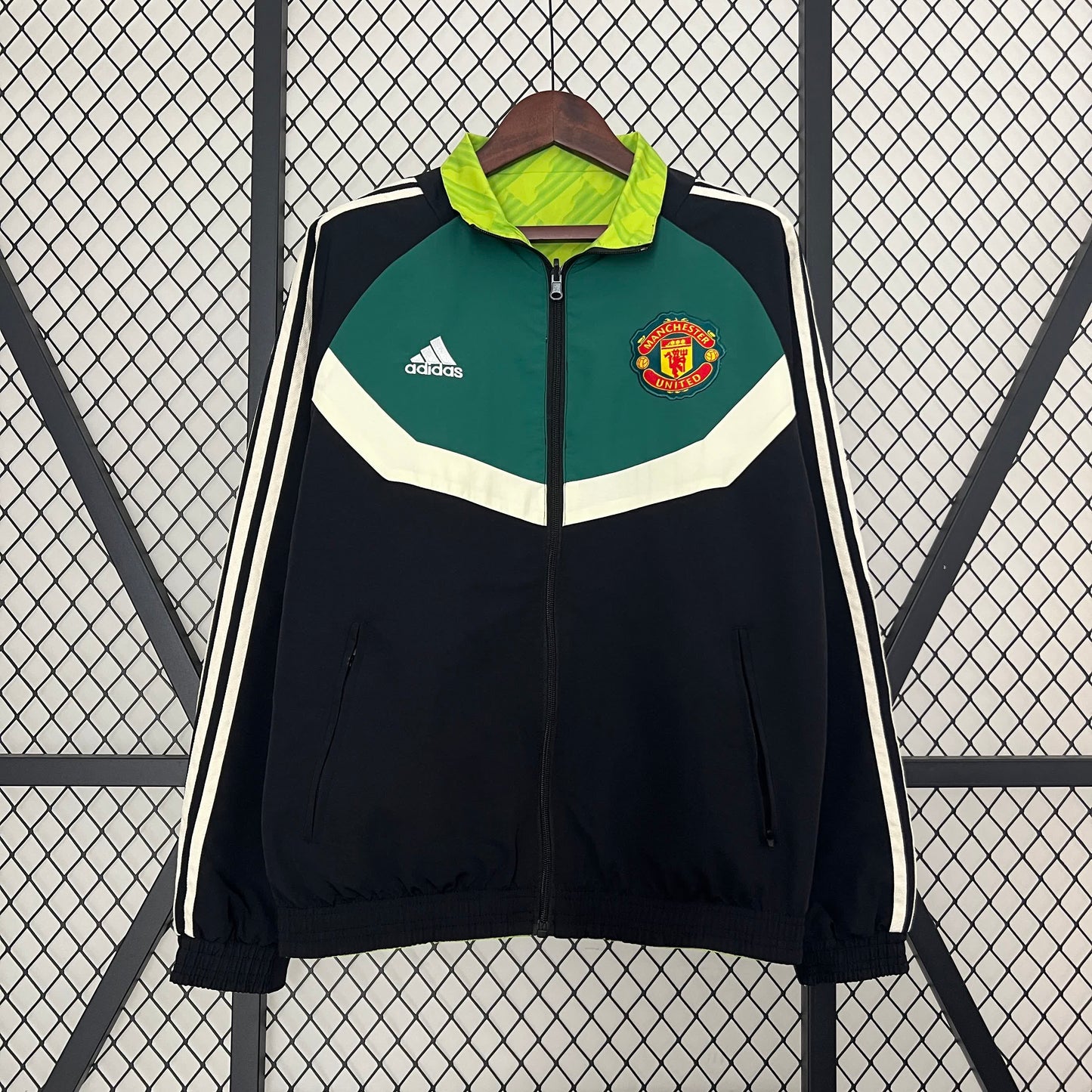 Manchester United - Corta-Vento (Reversível)