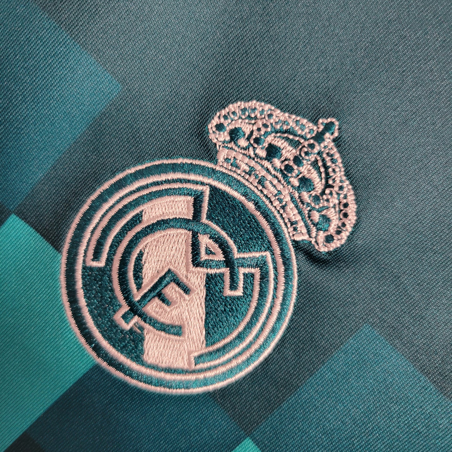 Real Madrid Terceira 17/18 - Manga Comprida