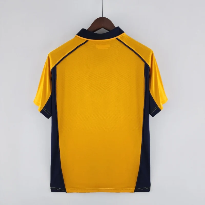 Liverpool Alternativa 00/01