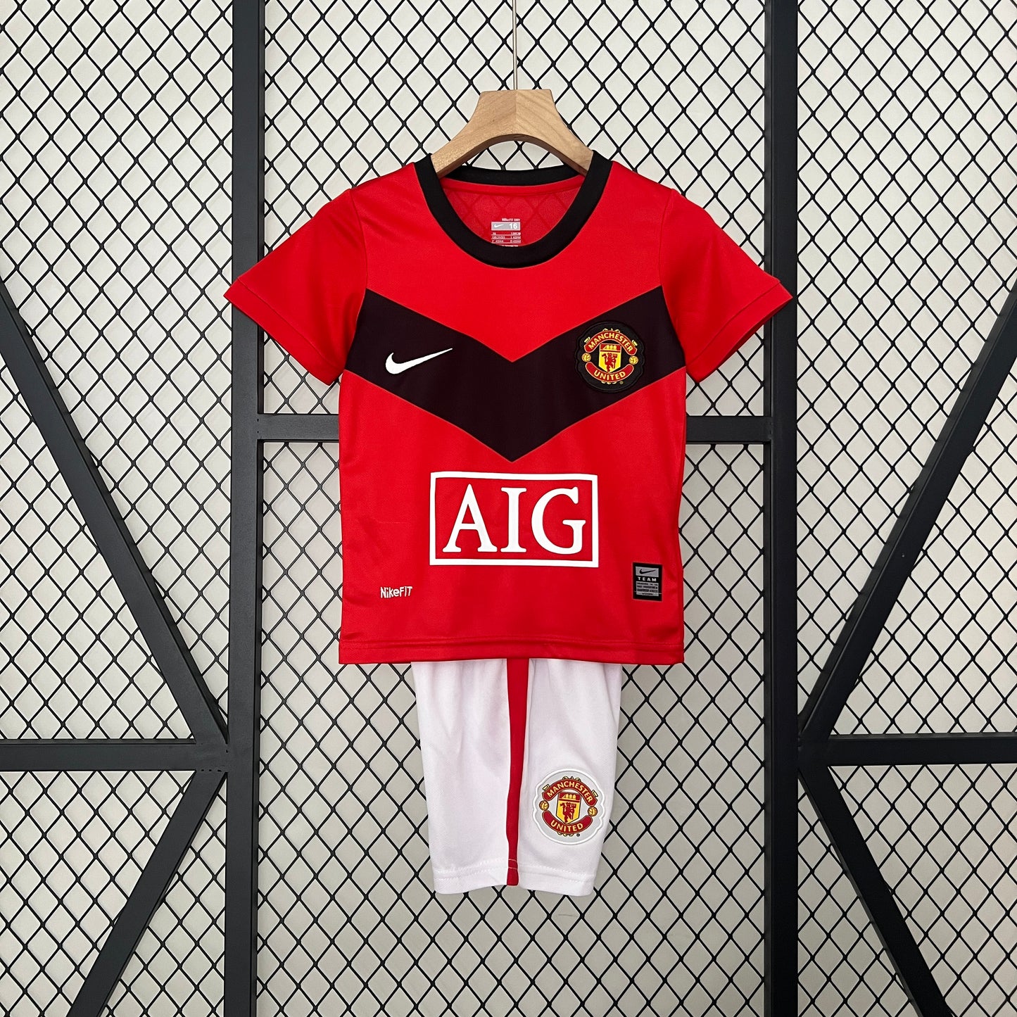 Kit Criança Manchester United Principal 09/10