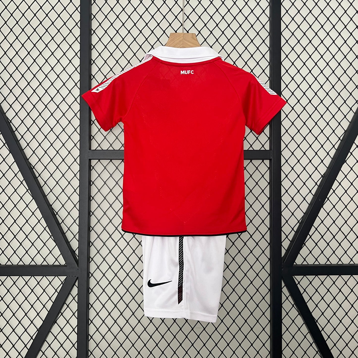 Kit Criança Manchester United Principal 10/11
