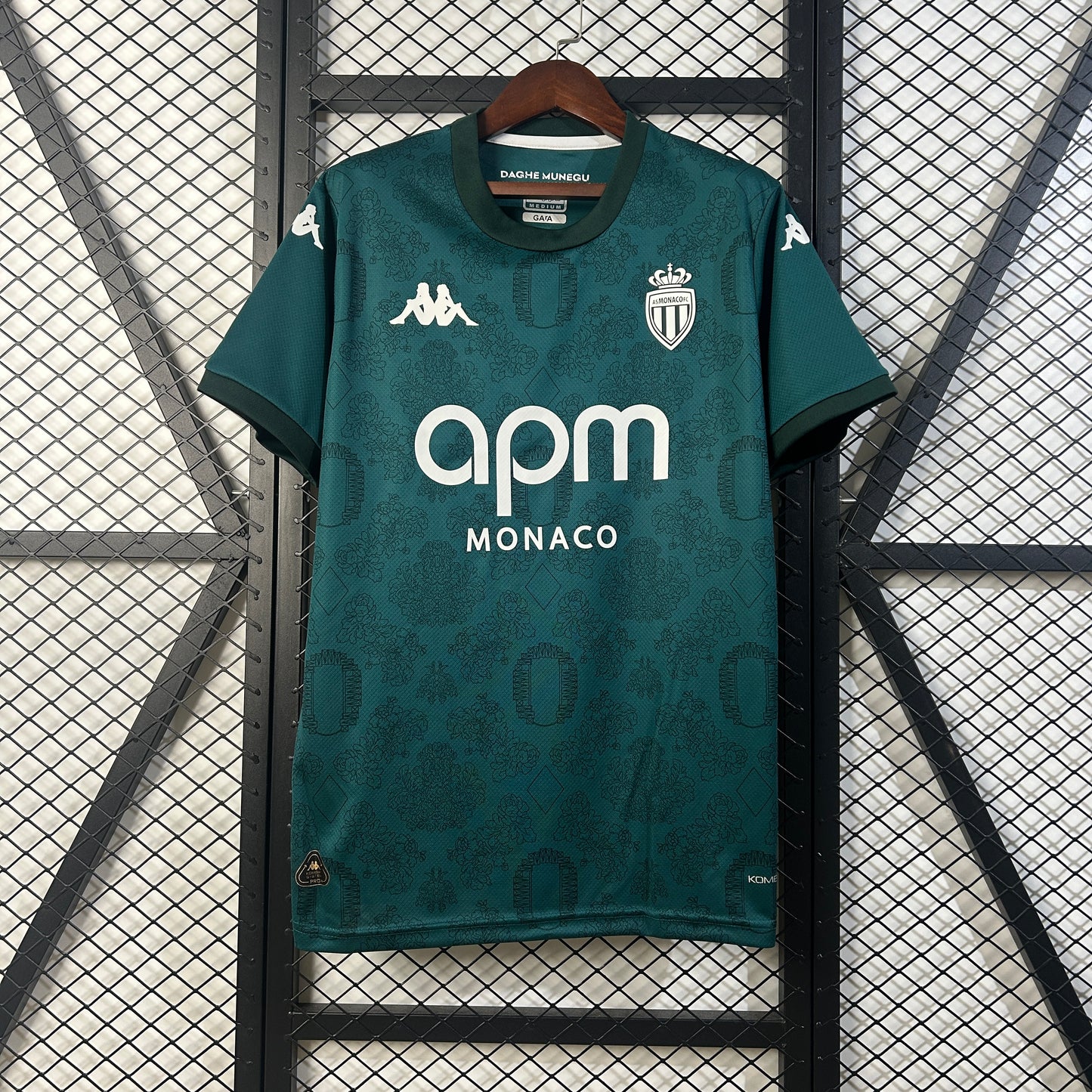 Mónaco Terceira 25/26