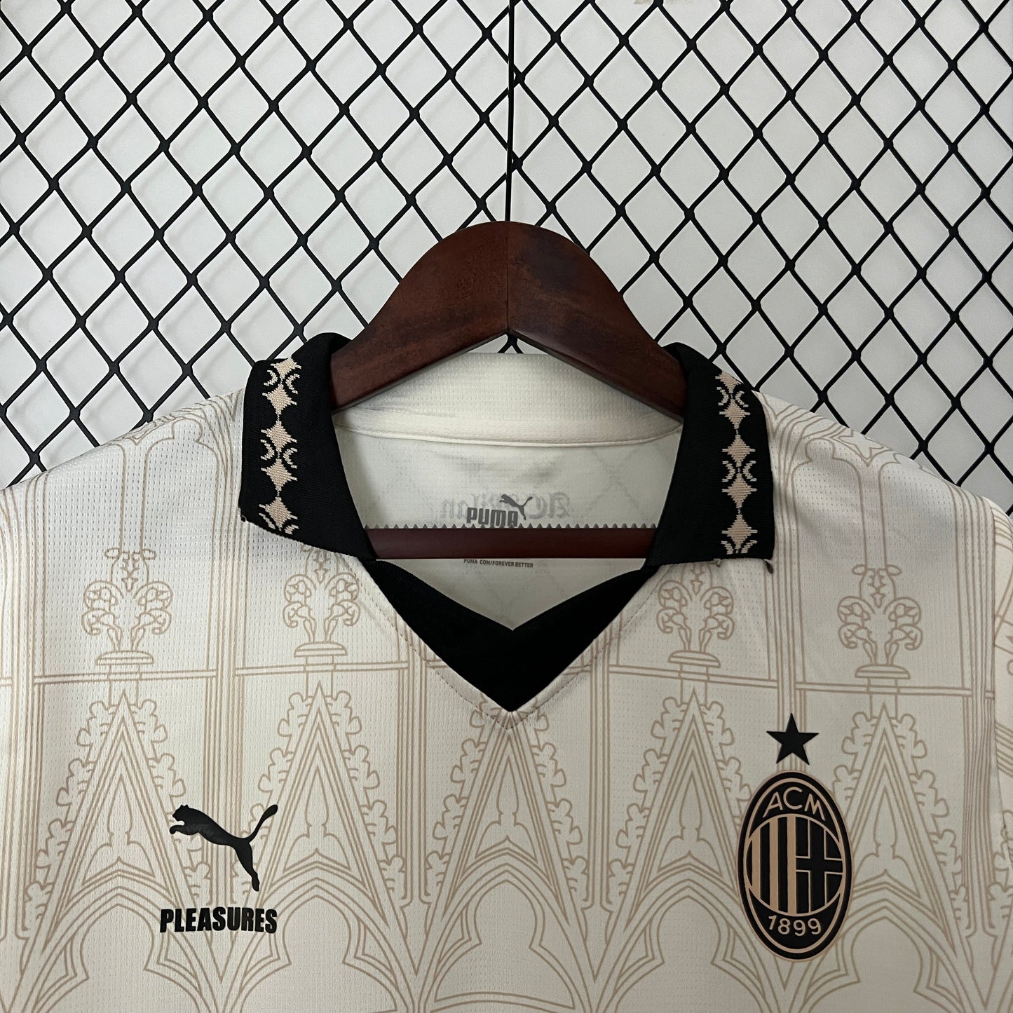 AC Milan Quarta (Pleasures White) 23/24