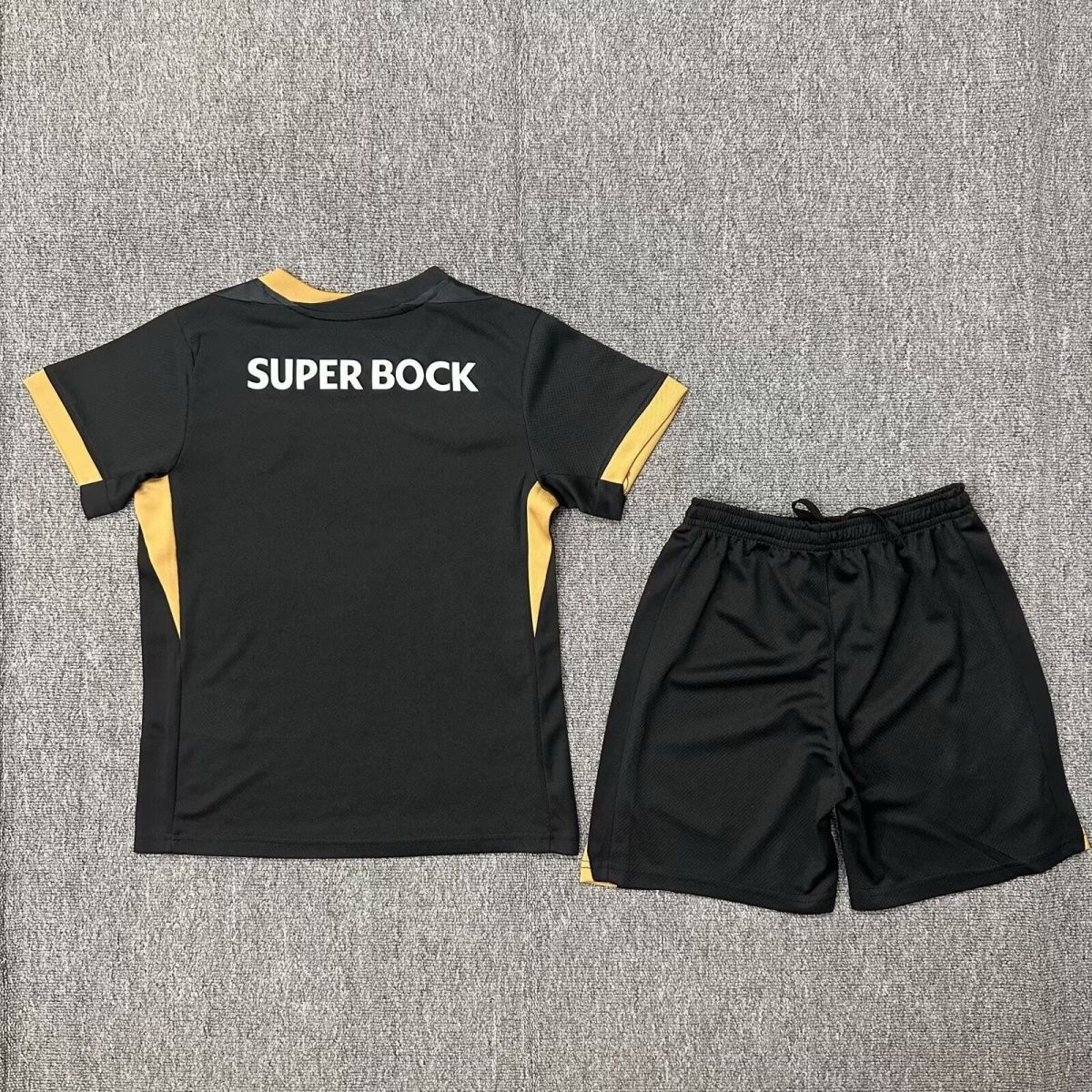 Kit Criança Sporting Terceira 24/25