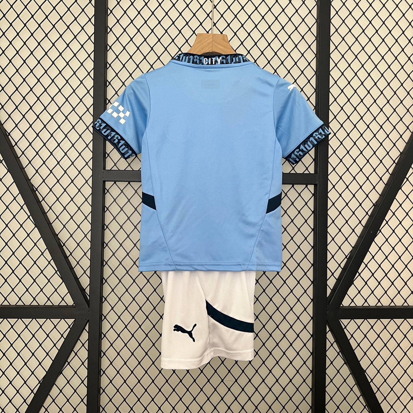 Kit Criança Manchester City Principal 24/25