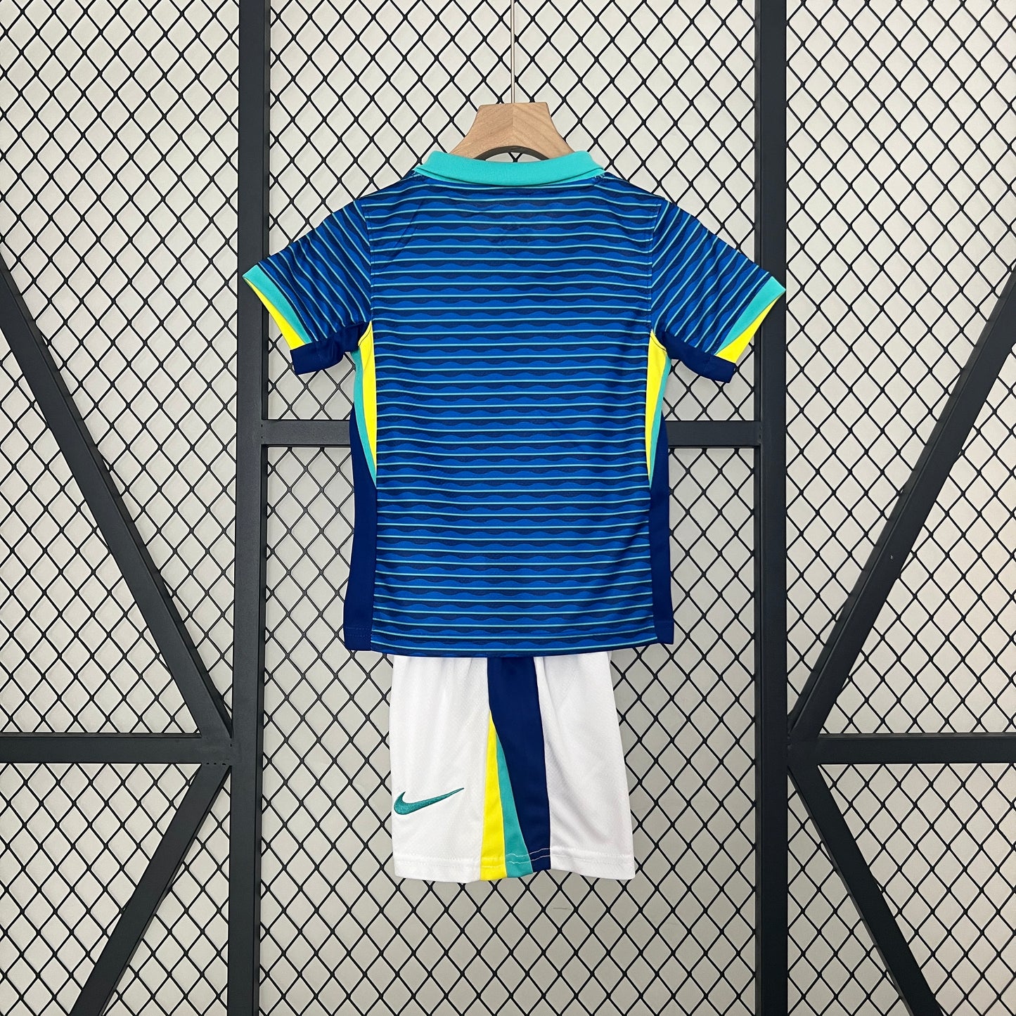 Kit Criança Brasil Alternativa 24/25