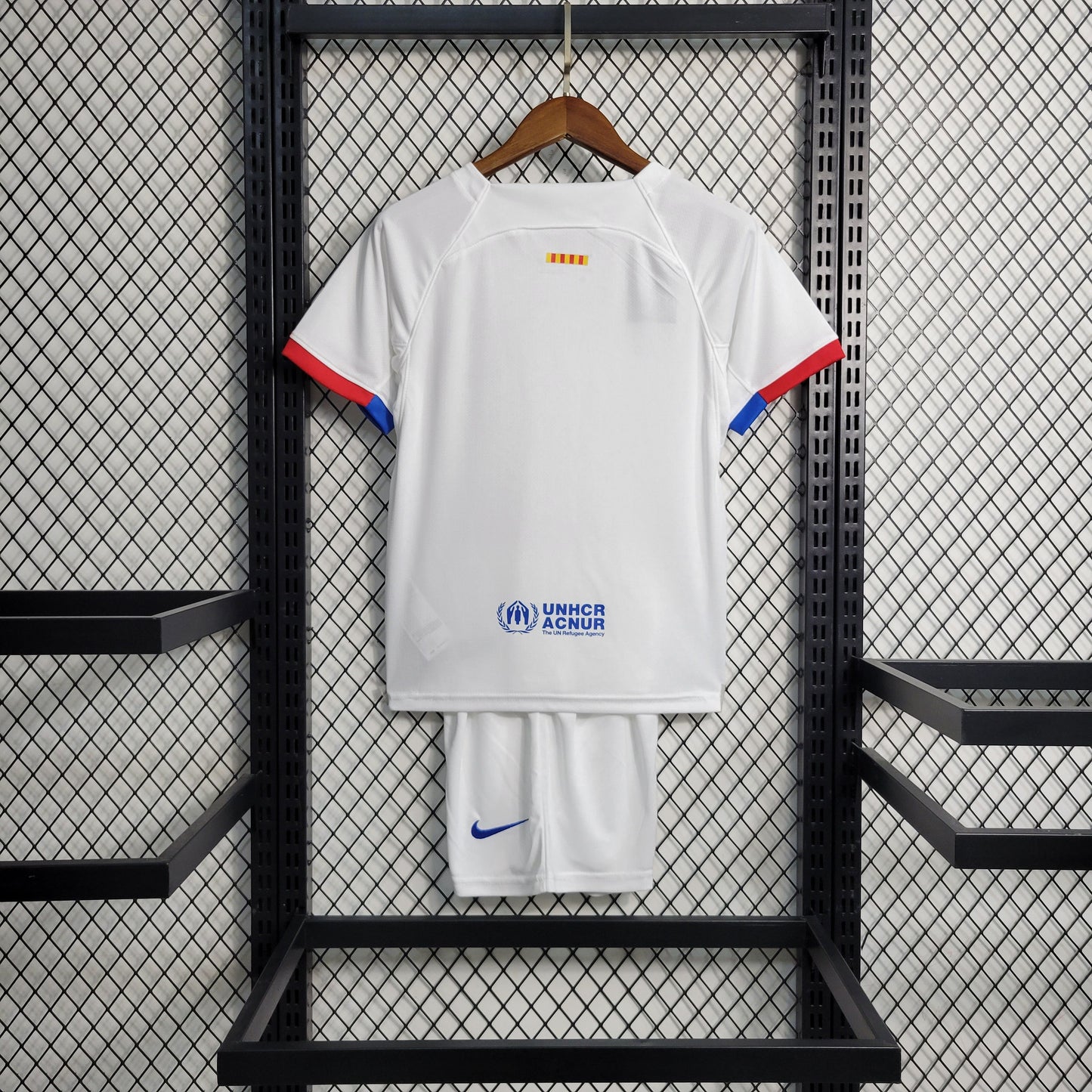 Kit Criança Barcelona Alternativa 23/24