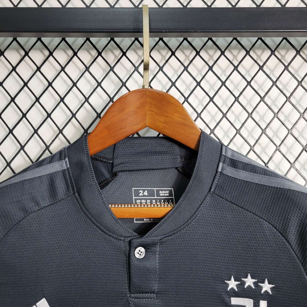 Kit Criança Juventus Terceira 23/24