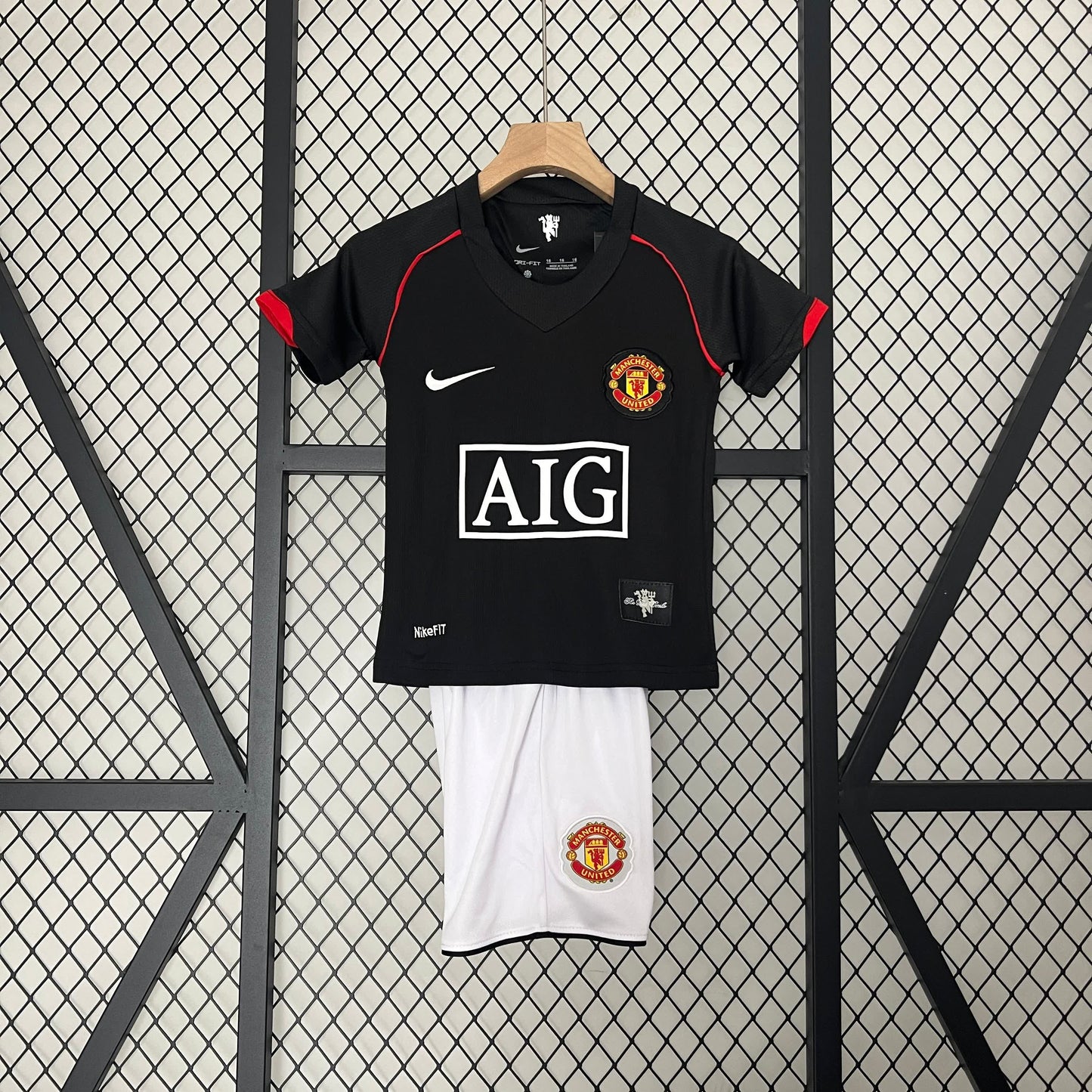 Kit Criança Manchester United Alternativa 07/08