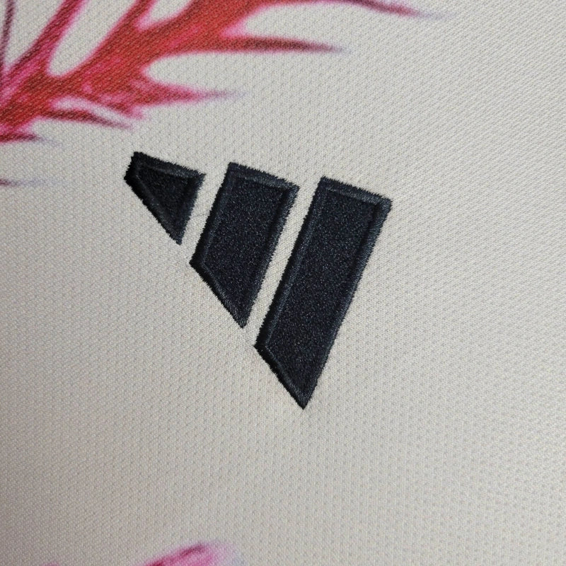 Japão "Itachi" 24/25