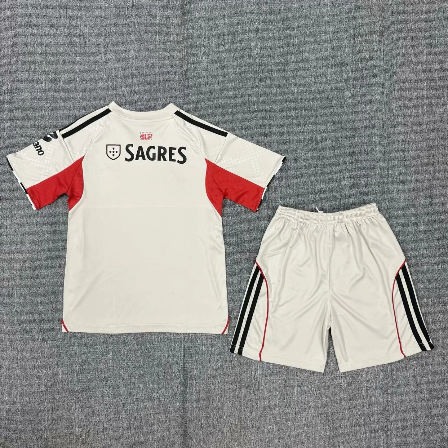 Kit Criança Benfica Alternativa 25/26