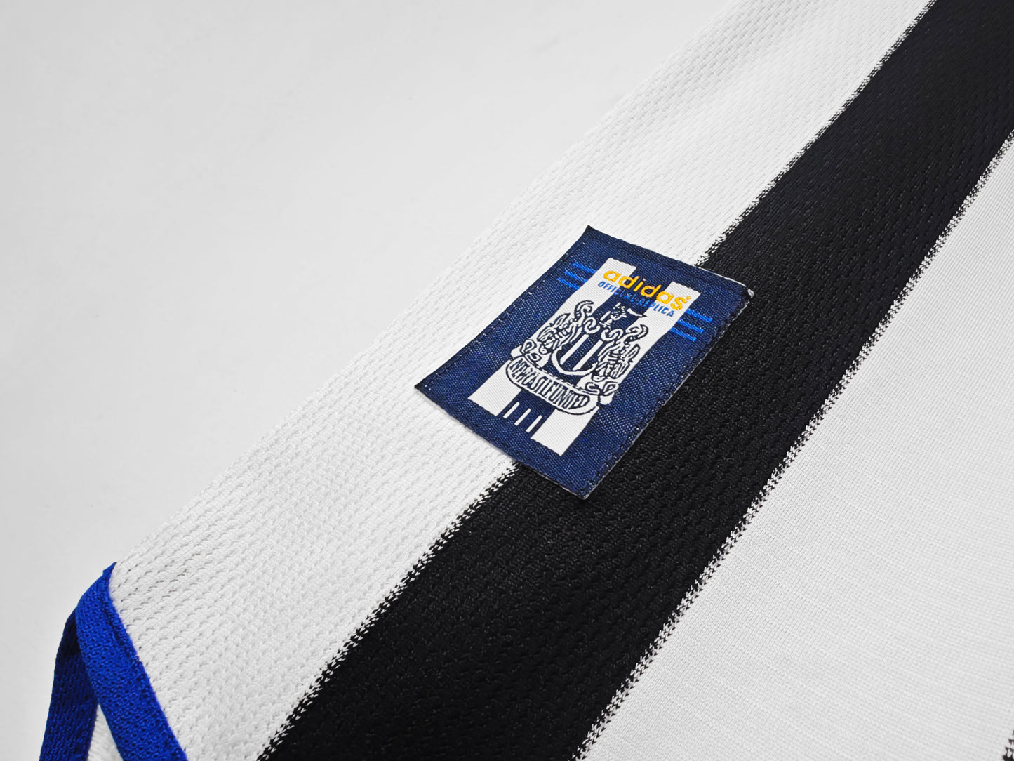Newcastle Principal 99/00
