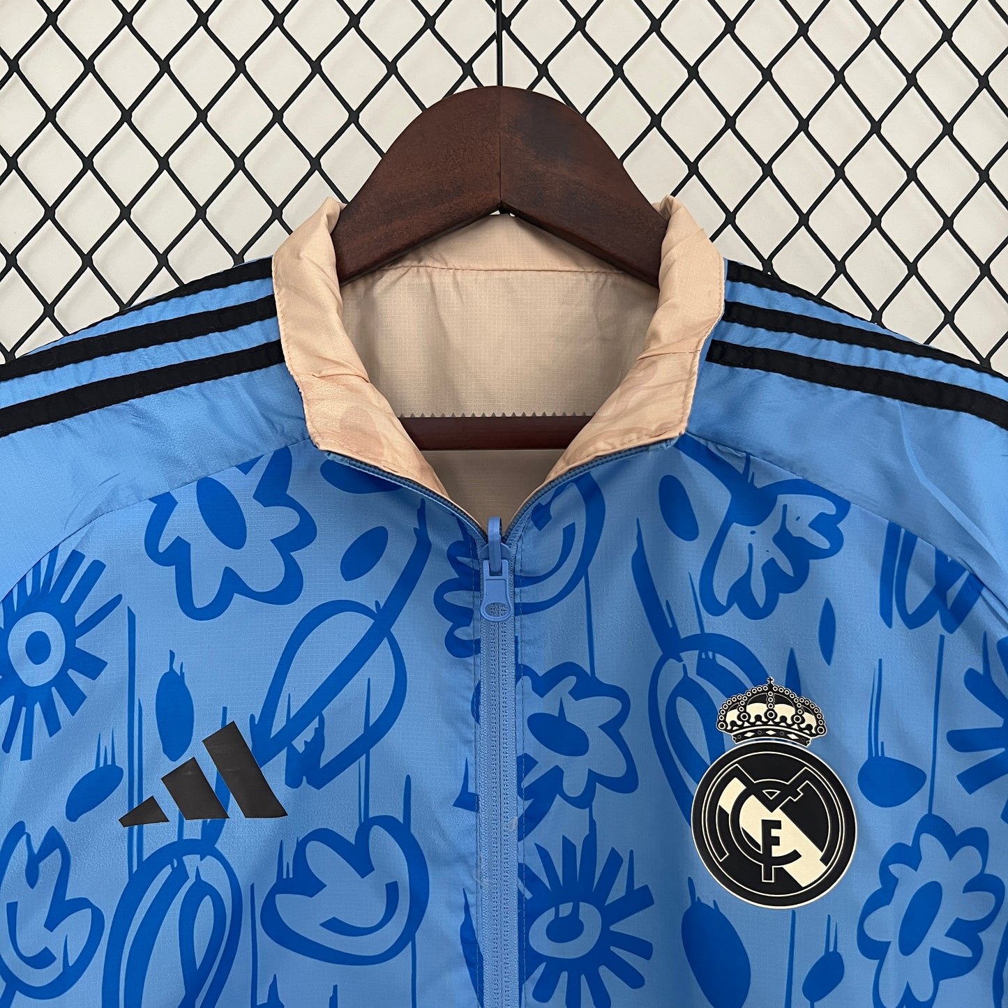 Real Madrid - Corta-Vento (Reversível)