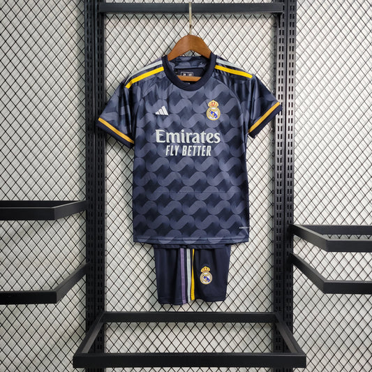 Kit Criança Real Madrid Alternativa 23/24