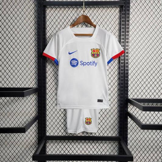 Kit Criança Barcelona Alternativa 23/24