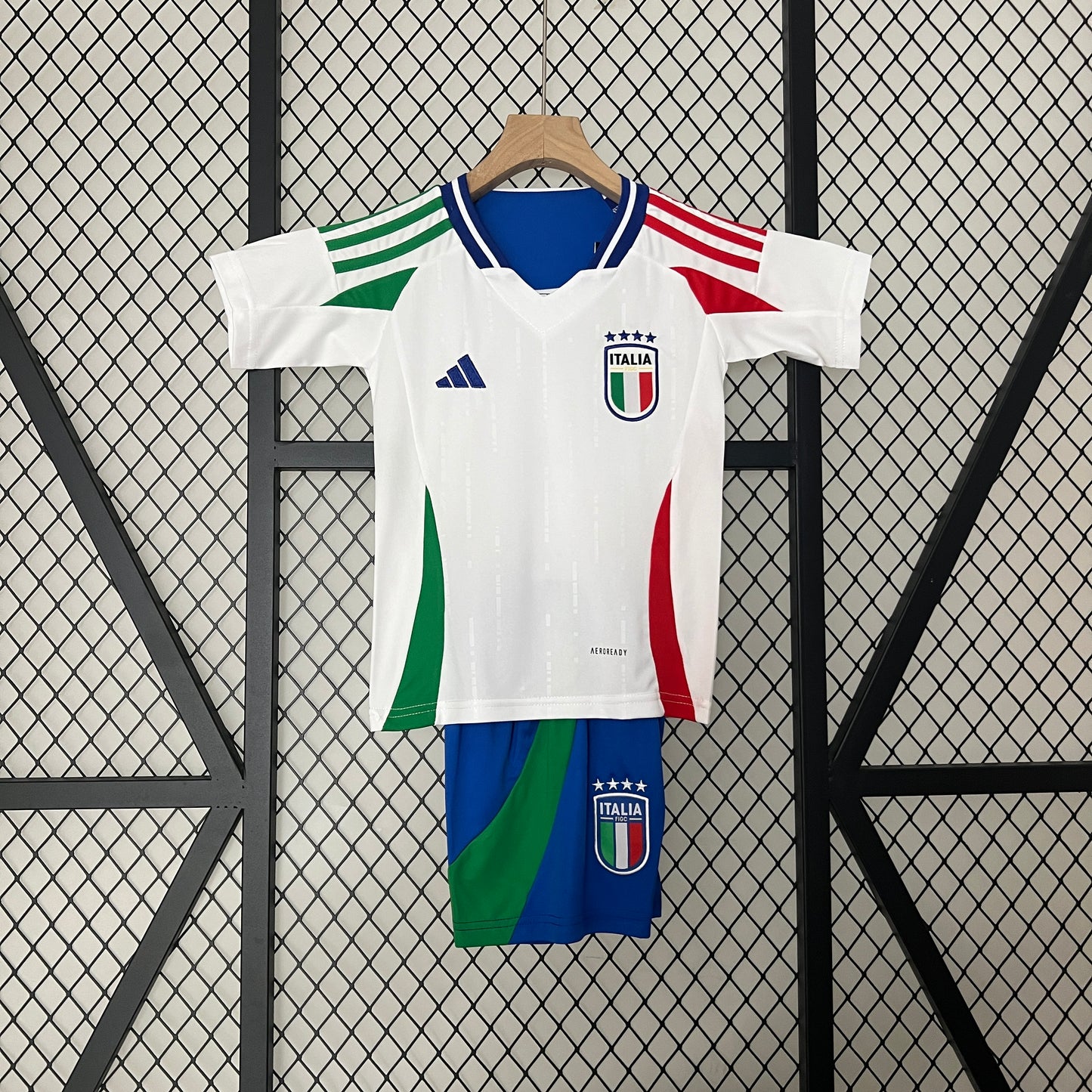 Kit Criança Itália Alternativa 24/25
