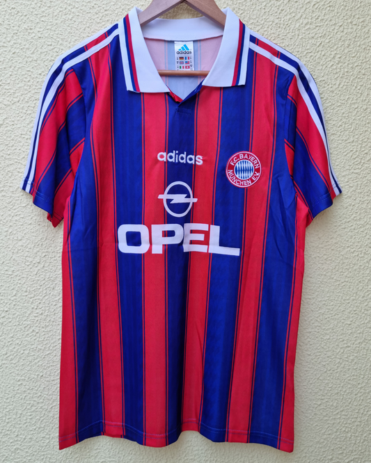 Em Stock - Bayern Munique Principal 95/97 - Matthaus 10