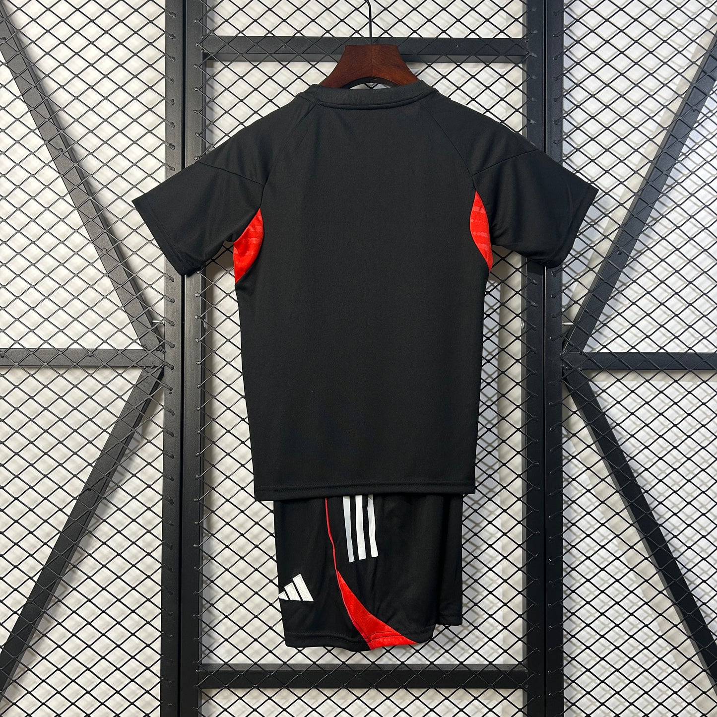 Kit Criança Benfica Treino 25/26