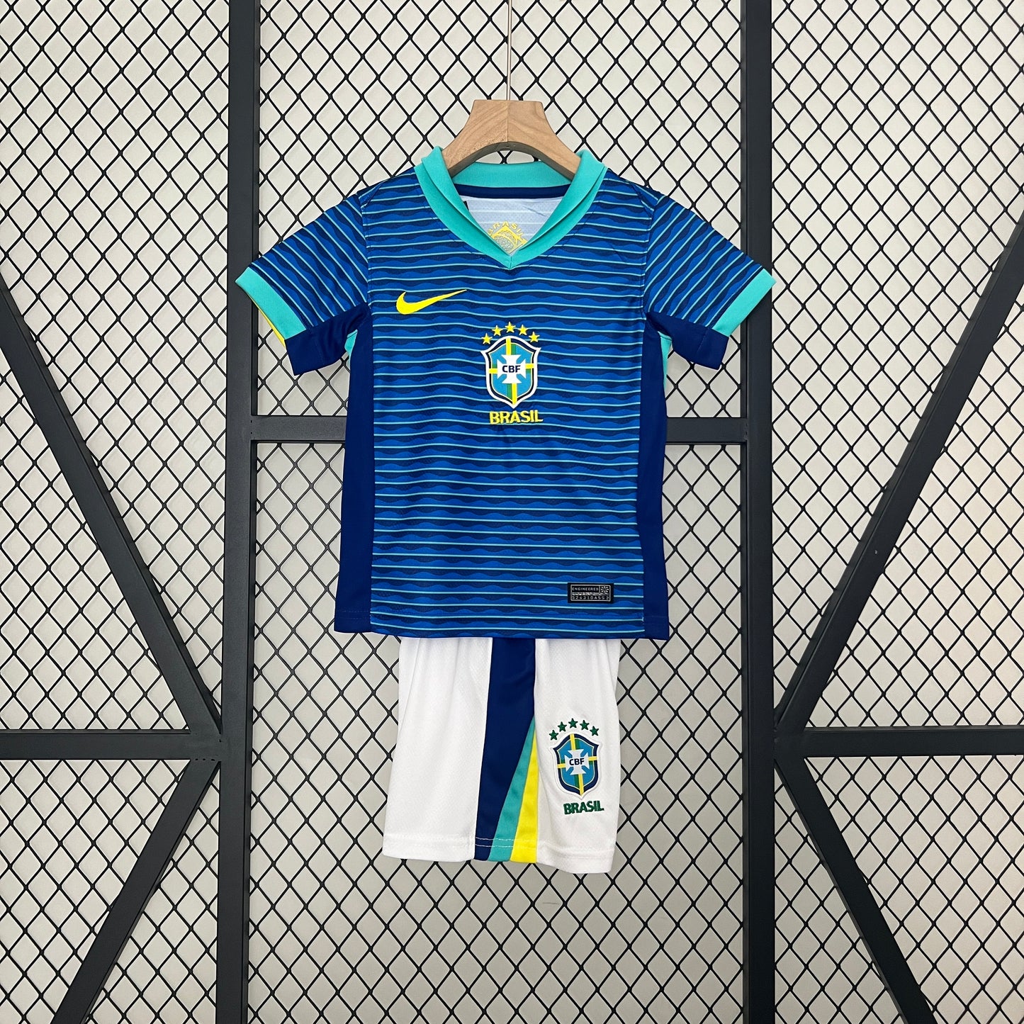 Kit Criança Brasil Alternativa 24/25