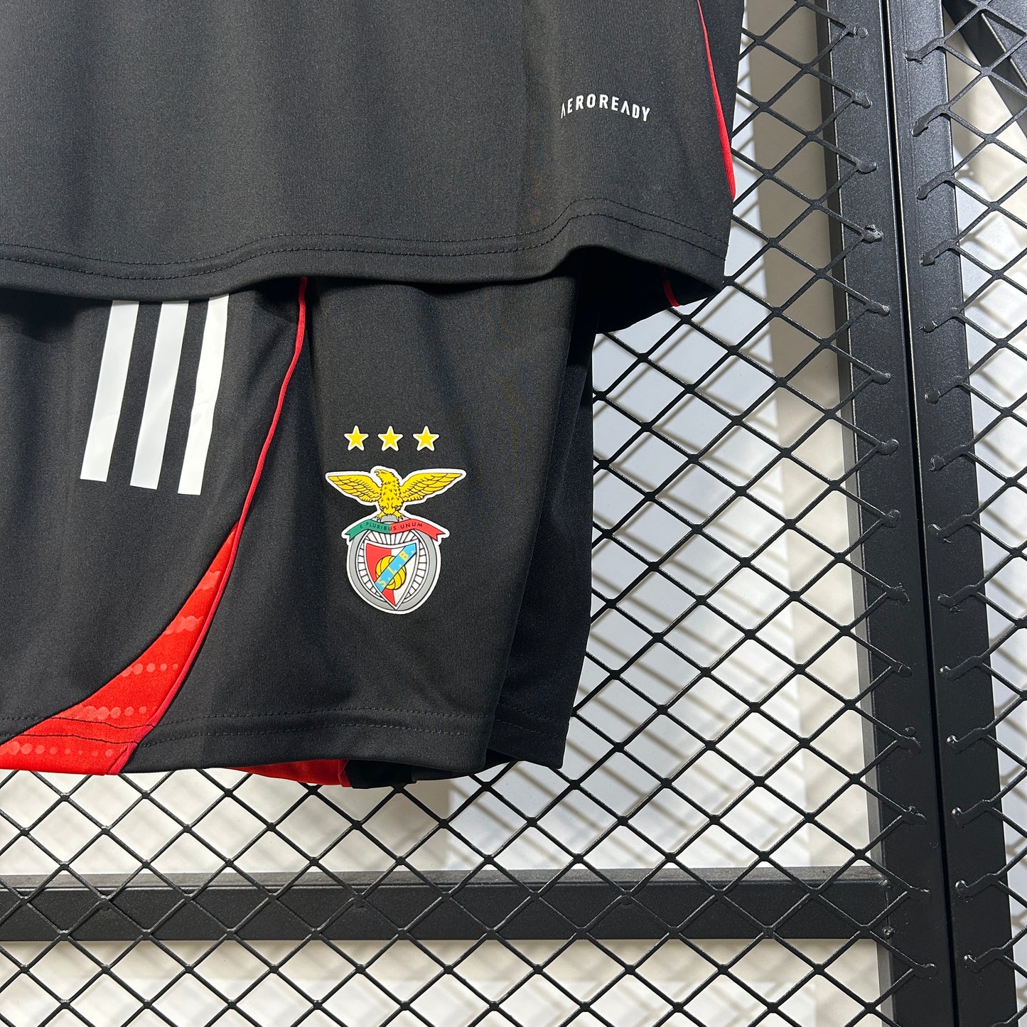 Kit Criança Benfica Treino 25/26