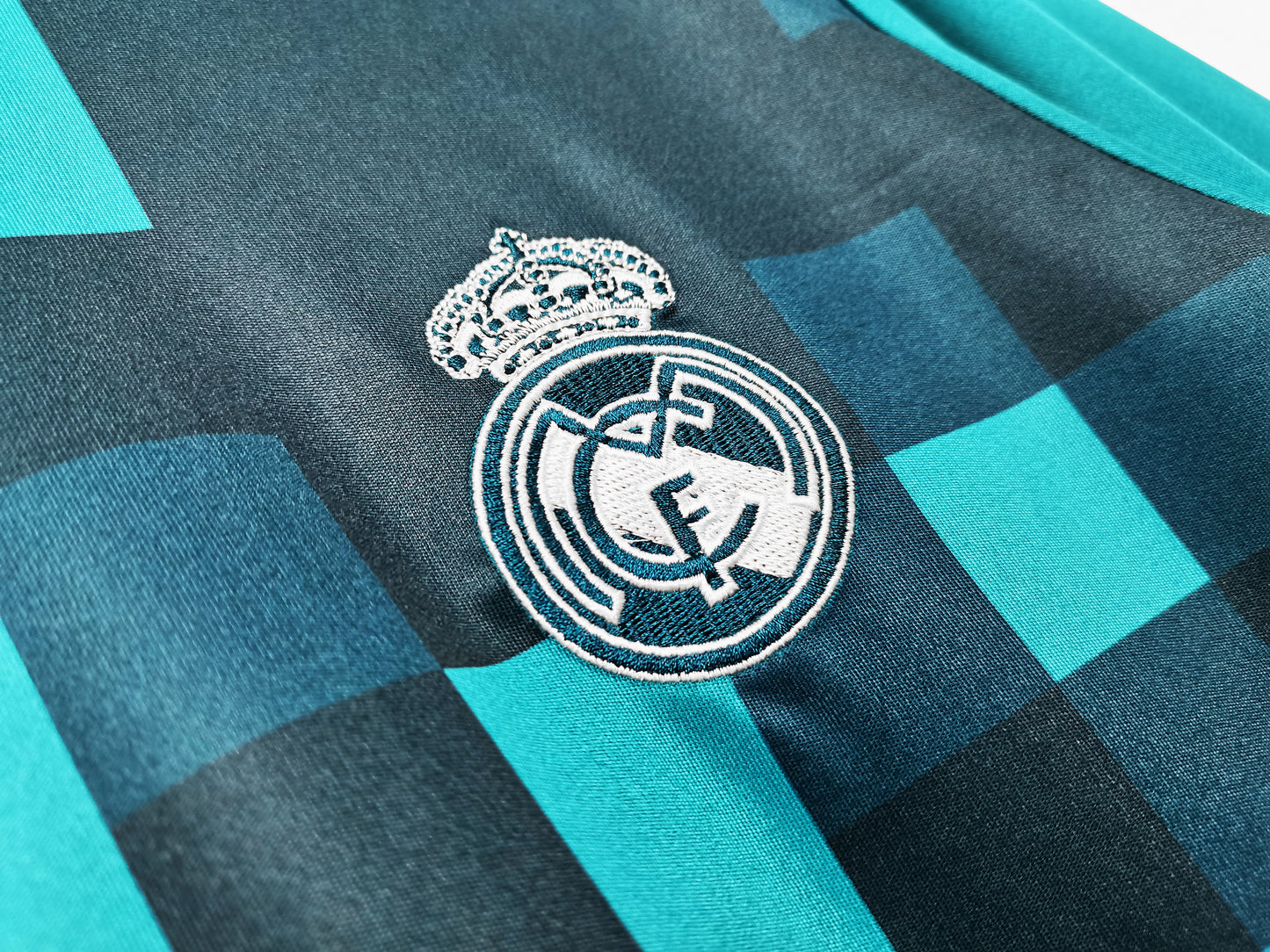 Real Madrid Terceira 17/18