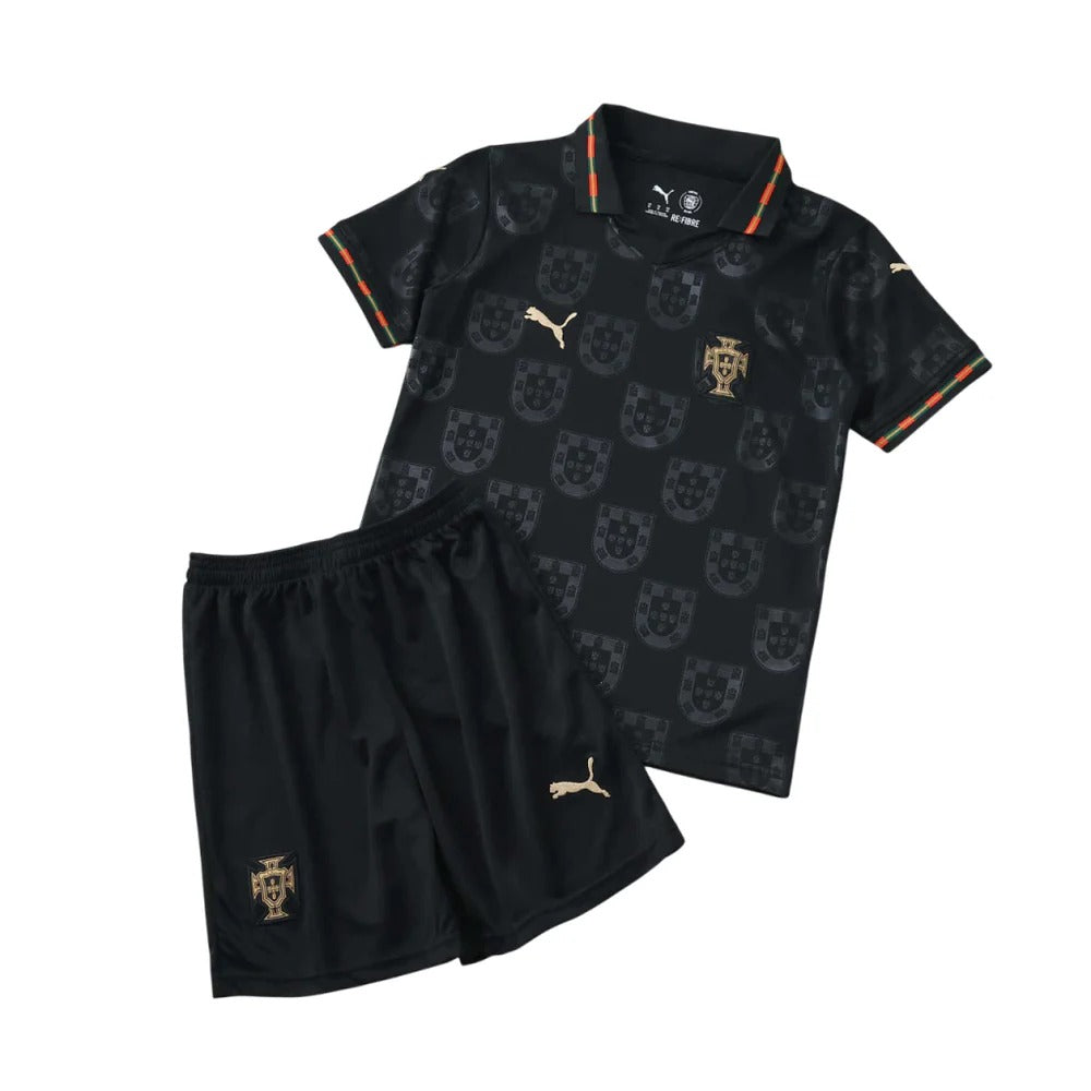 Kit Criança Portugal "Edição Especial Eusébio" 2026