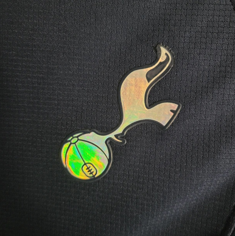 Tottenham Alternativa 23/24